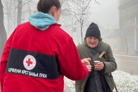 Volonteri banjalučkog Crvenog krsta dijelili čaj sugrađanima