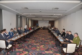 Poslodavci u FBiH nezadovoljni vlastima, traže hitne sastanke