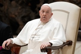 Papa Franjo: Jedini pobjednici u ratu su proizvođači oružja