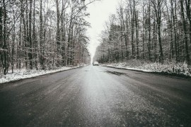 Poledica, odroni i smanjena vidljivost, vozači oprez