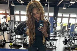 Serena Vilijams pokušala da obuče usku suknju, problem joj je ...