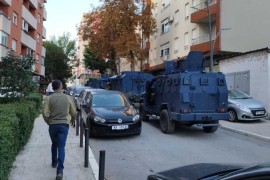 Policija upala u srpsku ambulantu u Prištini