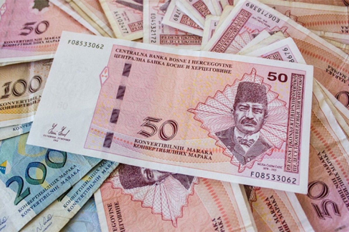 Sutra isplata decembarskih penzija