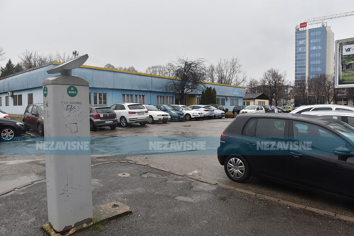 Iz banjalučke Gradske uprave najavljuju novih 1.000 parking-mjesta