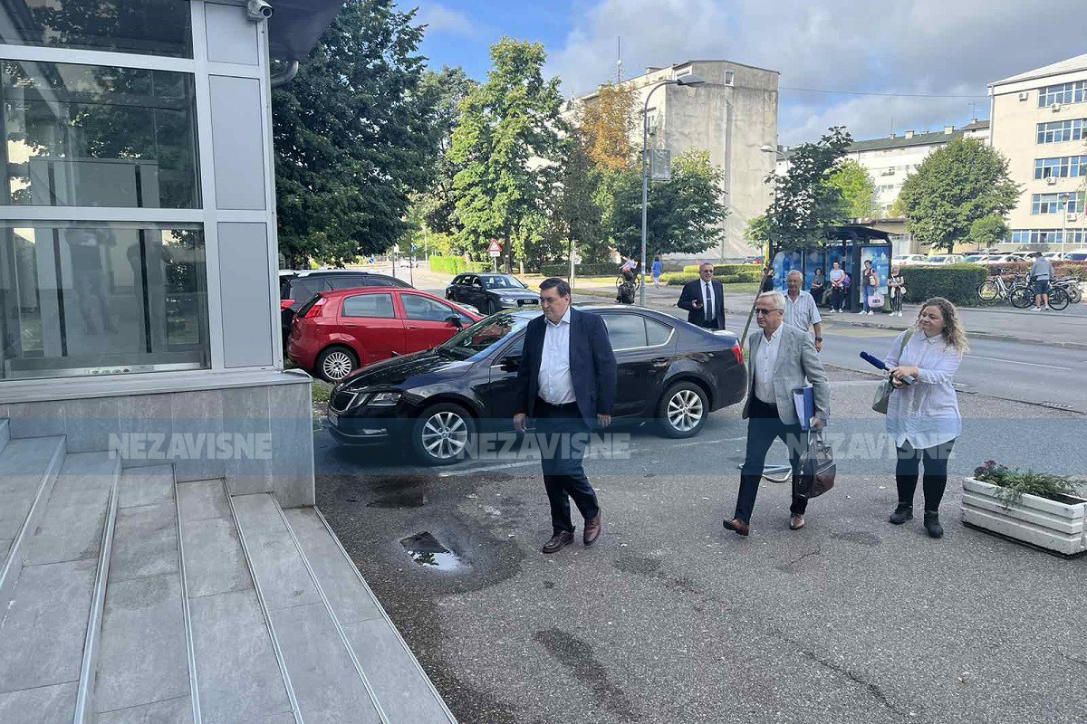 Nastavljeno suđenje Obrenu Petroviću i Milku Vidakoviću