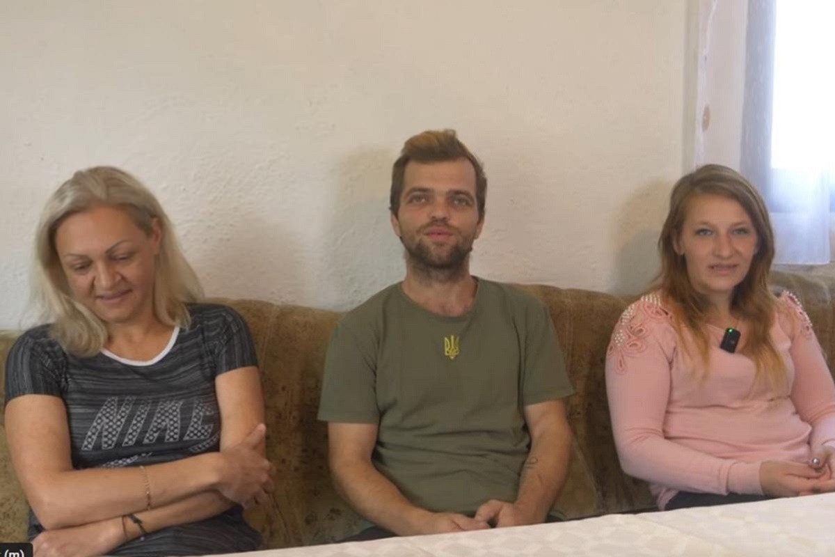 Elmedin sa ženama Fatimom i Janom objavio: Dajte pite ovamo, dvije su trudne (VIDEO)