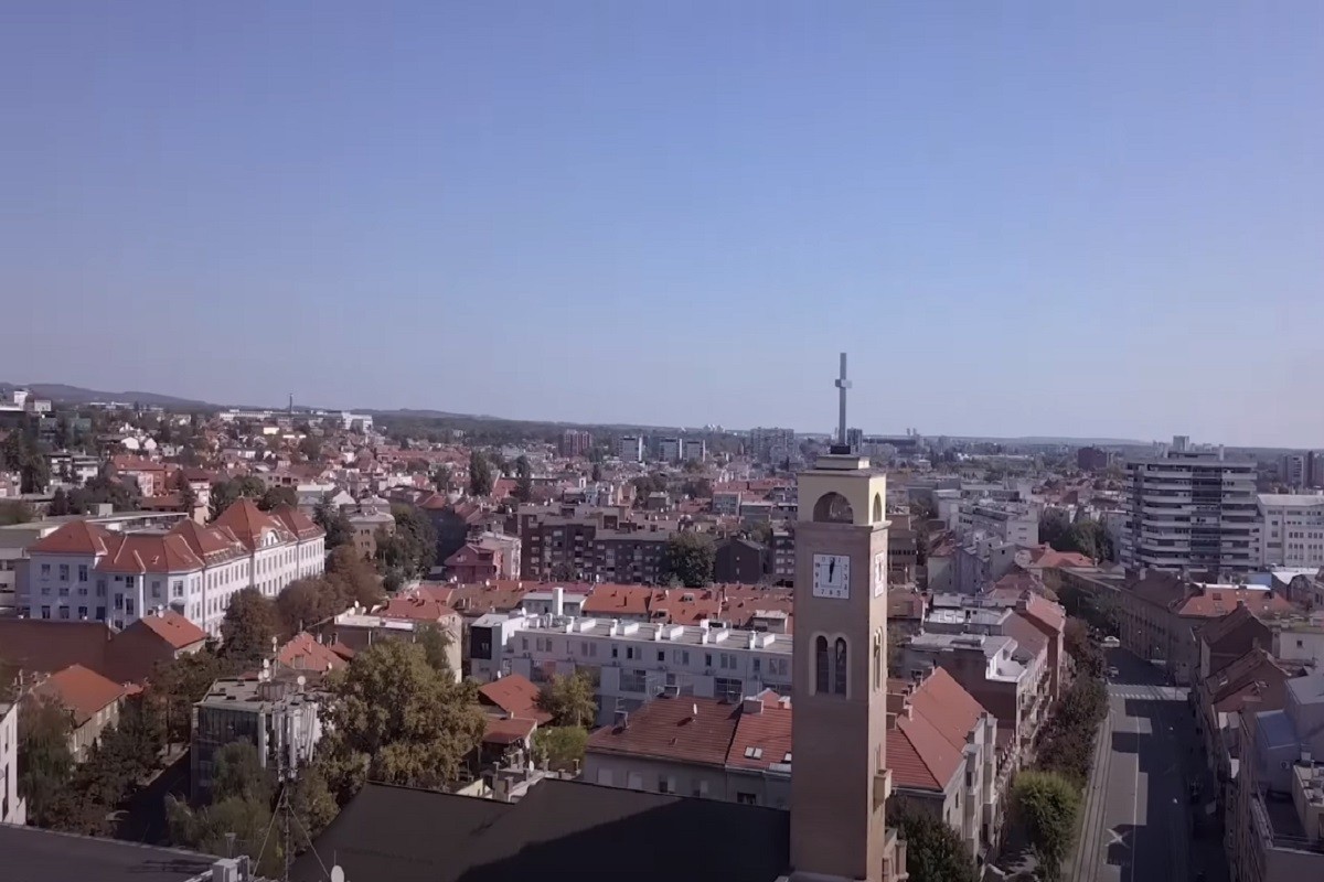 "Lik vreba prolaznike iz mraka i odjednom iskoči pred tebe"