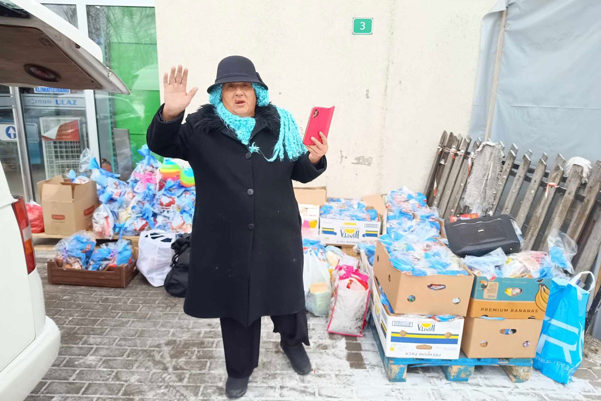 Lili i ove godine obradovala štićenike u Pazariću