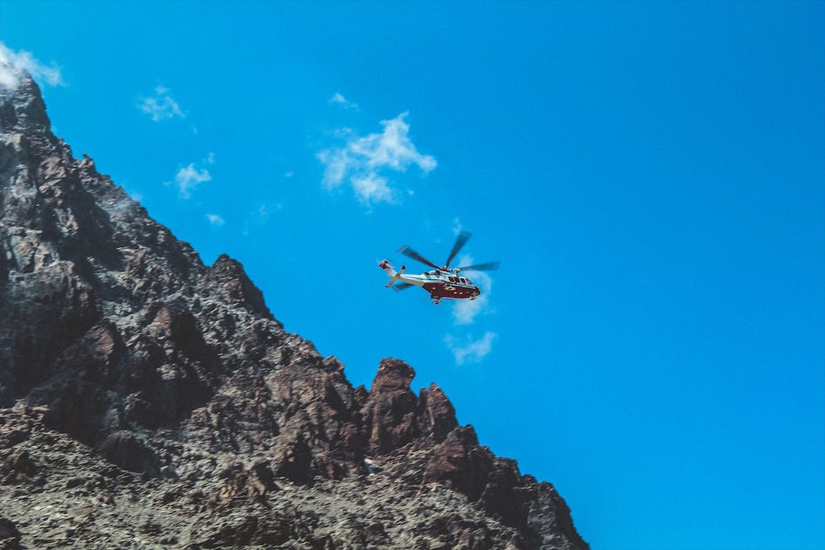 Srušio se helikopter kod Kana, ima mrtvih