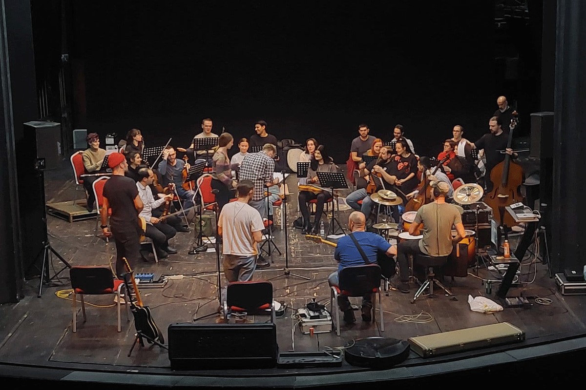 Simfonijski orkestar NP RS, "Sopot" i Marko Luis na "Dočeku" u Novom Sadu