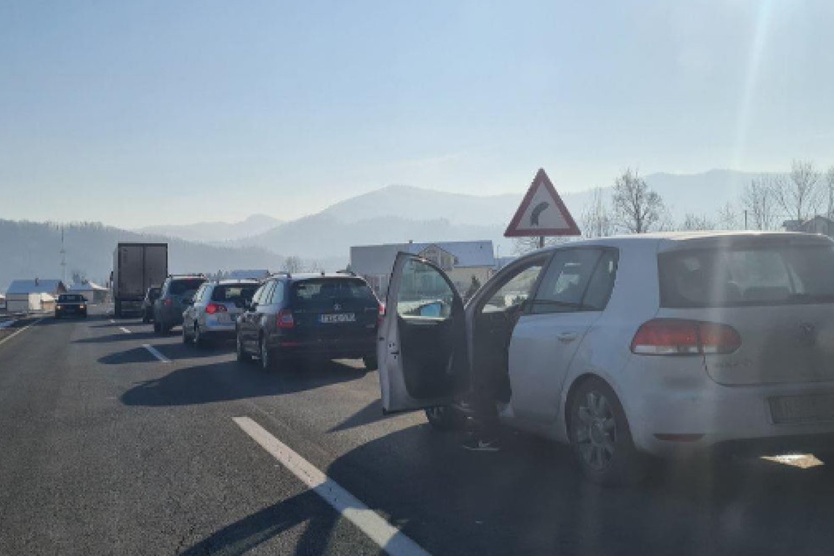 U sudaru dva vozila petoro povrijeđenih