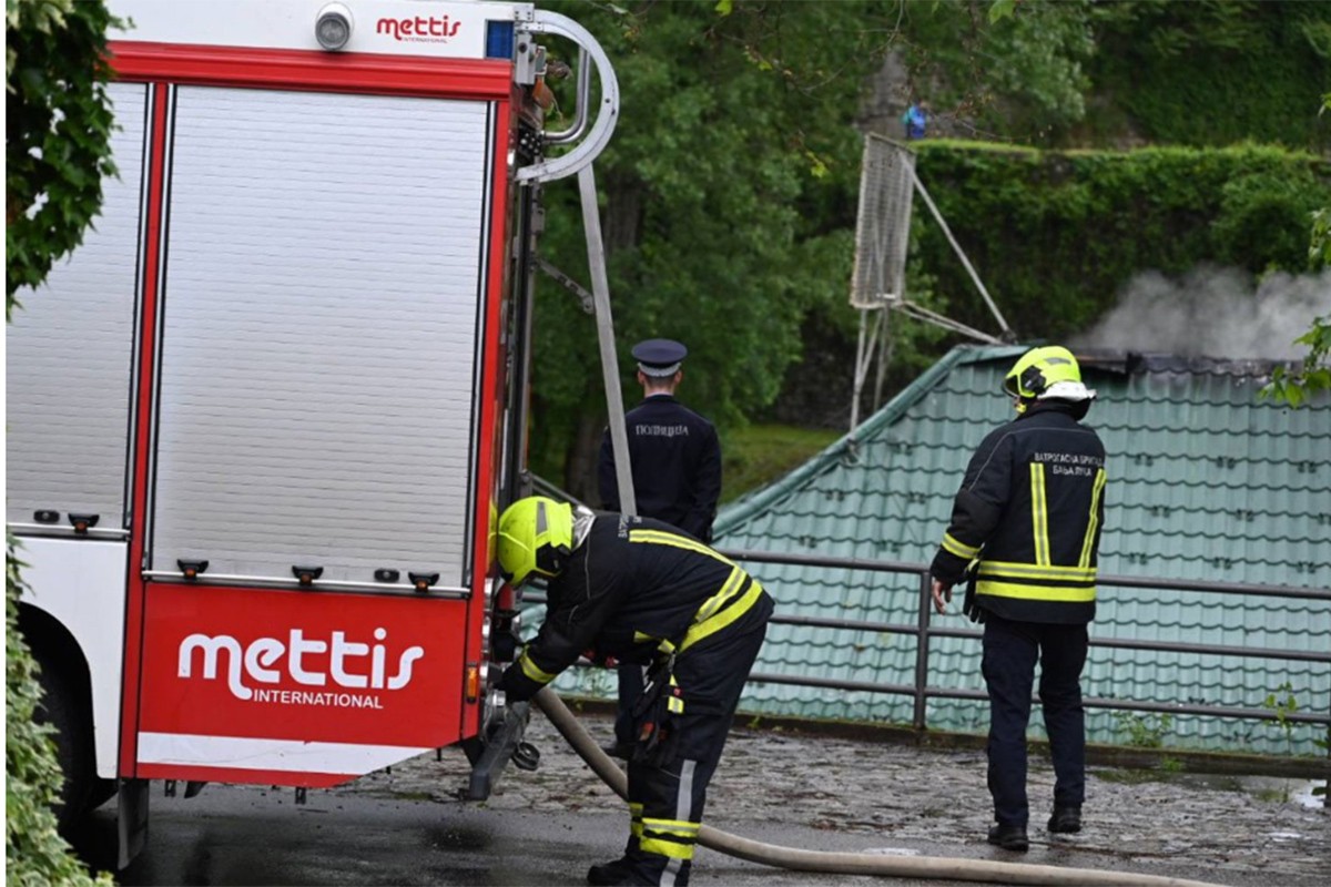 Tragedija u Palama: U požaru poginule majka i kćerkica, otac spasio dvoje djece