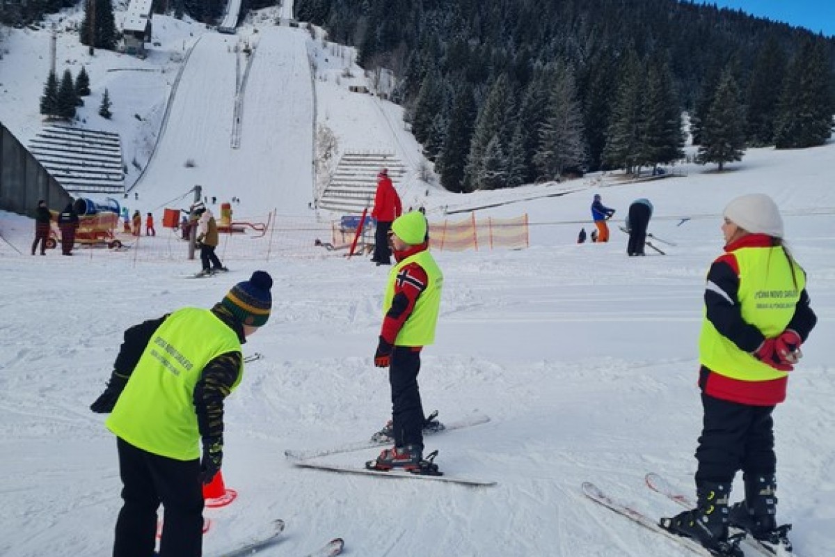 Besplatna škola alpskog skijanja za osnovce