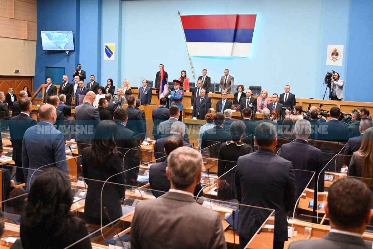 Da su danas izbori po novom prijedlogu, četiri stranke ne bi bile u Narodnoj skupštini RS