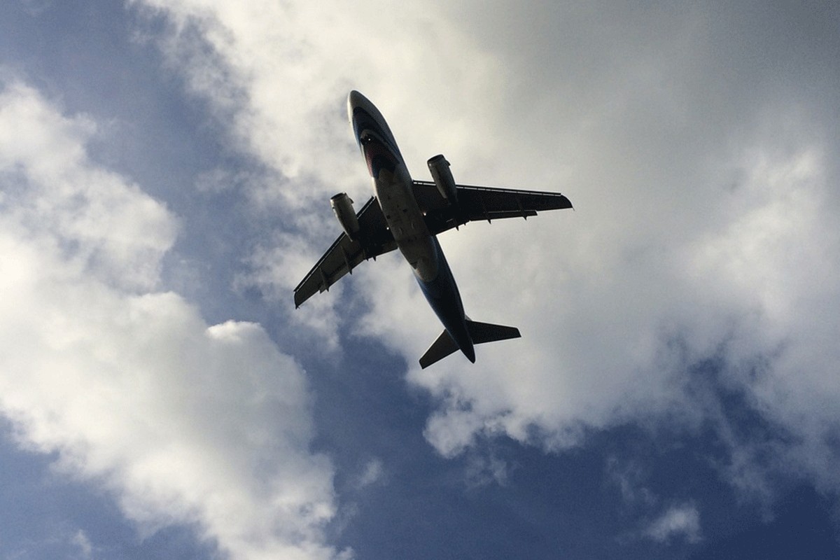 Četiri osobe preživjele pad aviona