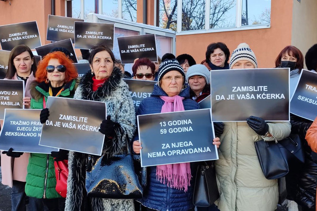 Protestima tražili da se više ne odugovlači postupak protiv Milenka Tomića