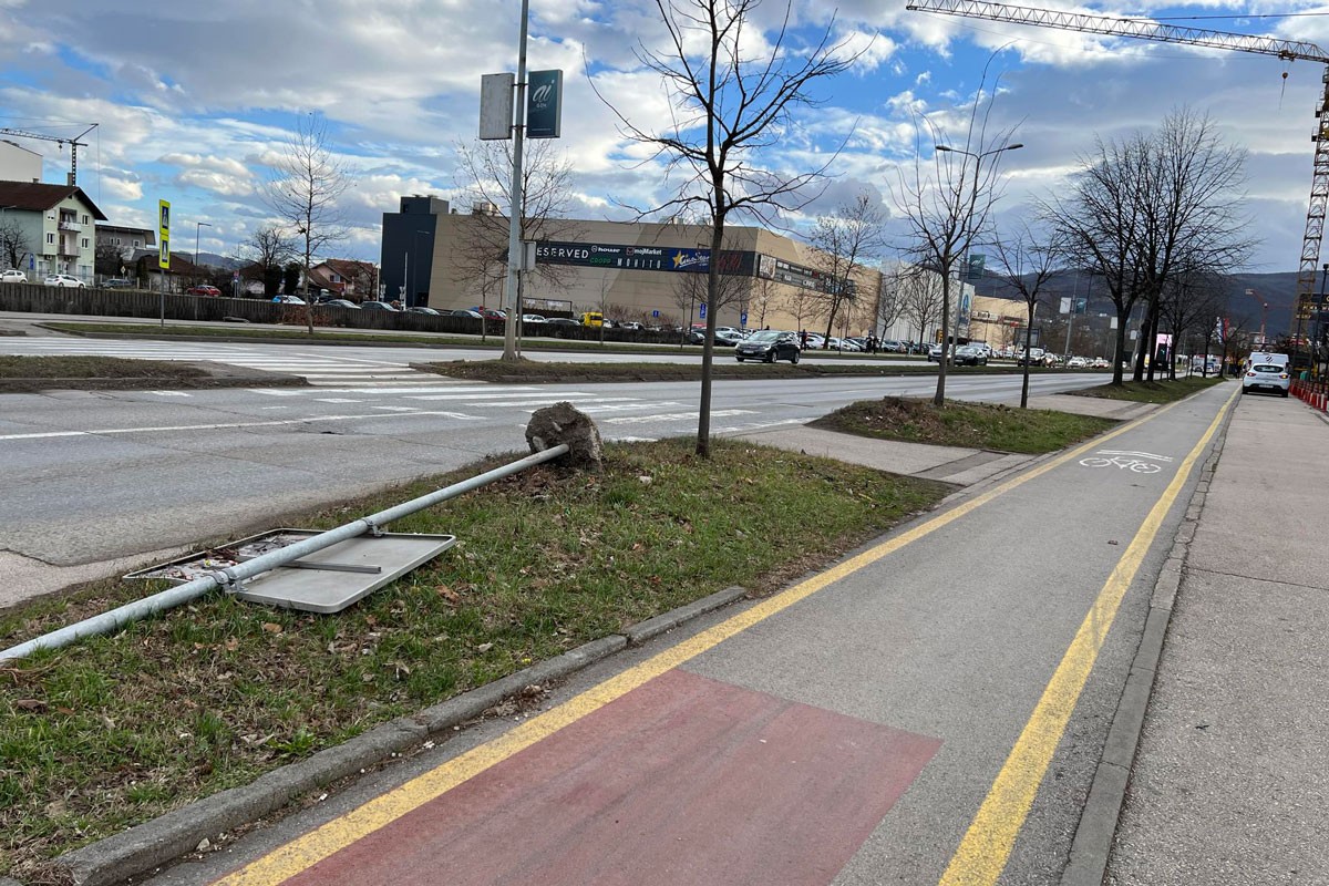 Vandalizam Banjalučana nad znakovima koštao grad 100.000 KM
