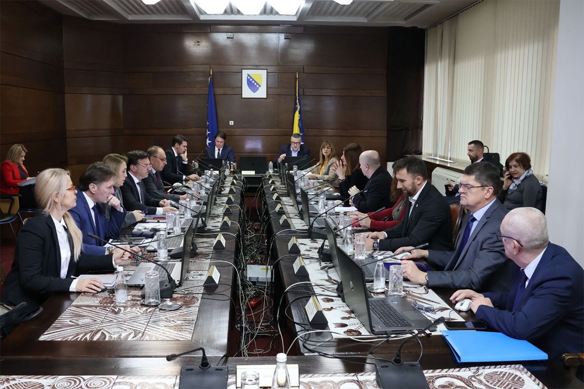 Vlada FBiH utvrdila Prijedlog budžeta od 7.474.800.209 KM