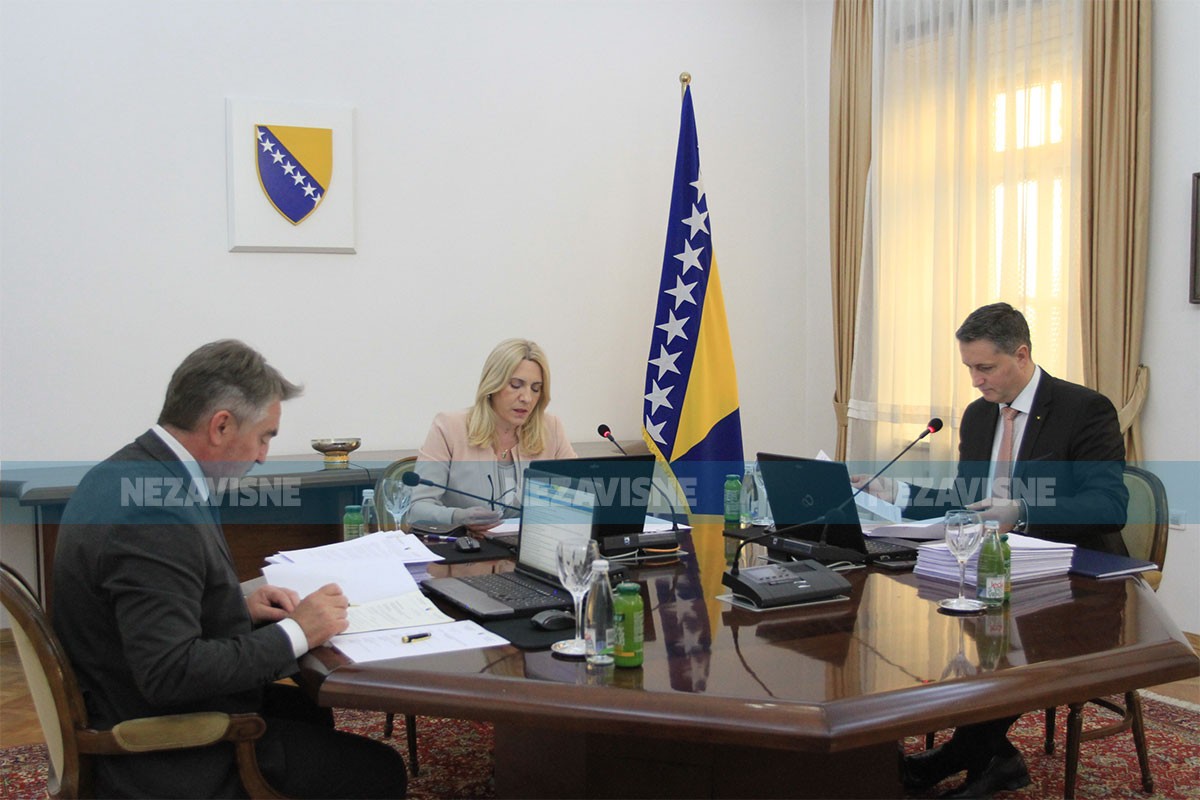 Bh. diplomate uporno zaobilaze Predsjedništvo BiH