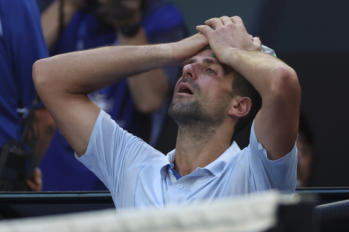 Beker: Zabrinuo me Novak