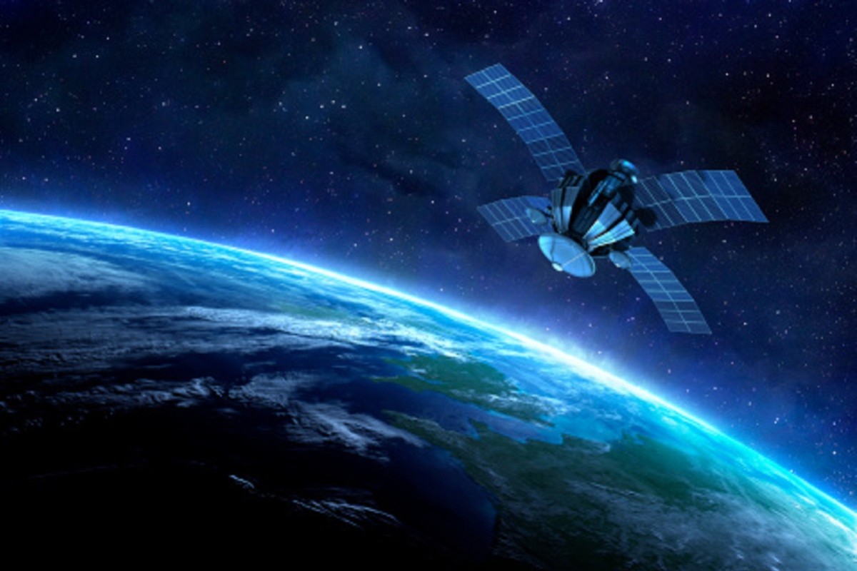 Iran saopštio: U orbitu prvi put lansirana tri satelita istovremeno