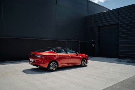 Francuska spaja Stellantis i Renault?