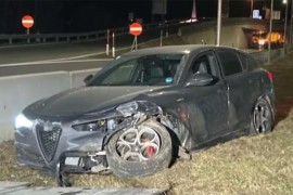 Težak udes bh. vozača, nakon prevrtanja završio na livadi