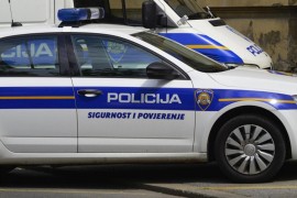 Kamion iz BiH učestvovao u saobraćajnoj nezodi, povrijeđeni vozači