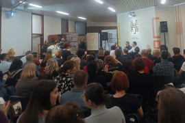 Prepuna dvorana NUB RS: Veliko interesovanje za promociju knjige Steve ...