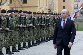 Hrvatska planira uvođenje vojnog roka, evo ko će ga sve morati ...