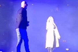 Trudna pjevačica iz "Kolonije" (VIDEO)