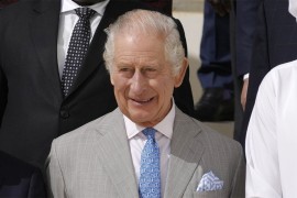 Kralj Čarls napustio London