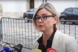 Benčićeva: Plenkoviću mama sredila da ne ide u vojsku, a slao bi ...