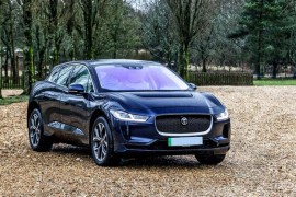 Na prodaju lični električni auto kralja Čarlsa III (FOTO)