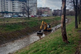 U Tuzli u toku radovi na čišćenju korita Jale