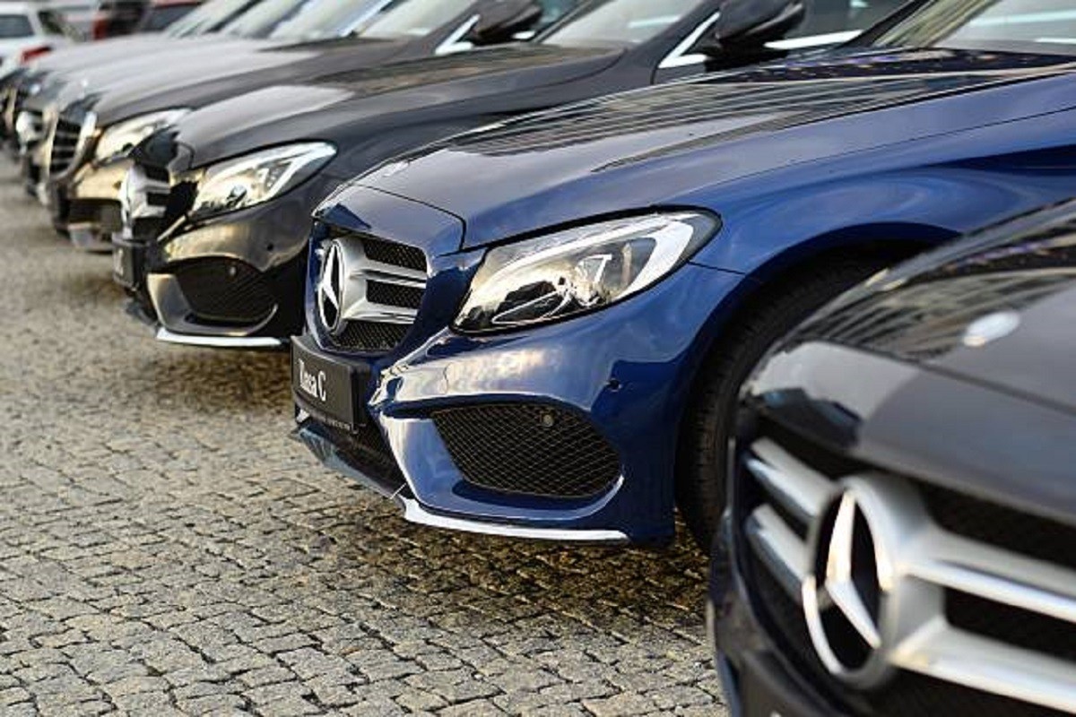 Neobičan oglas: Hrvatica u Njemačkoj traži najmanje 13 Mercedesa