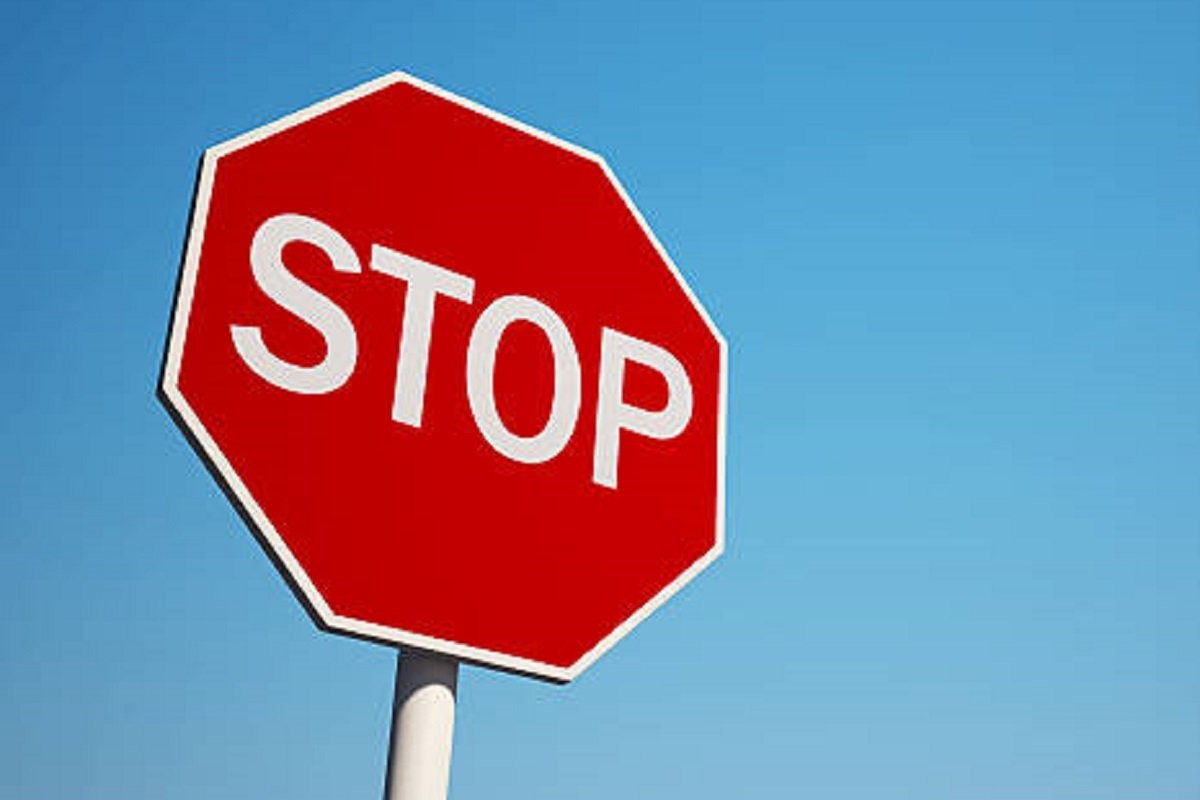 Budva: Državljaninu BiH 15 dana zatvora, nije stao na znak "stop"