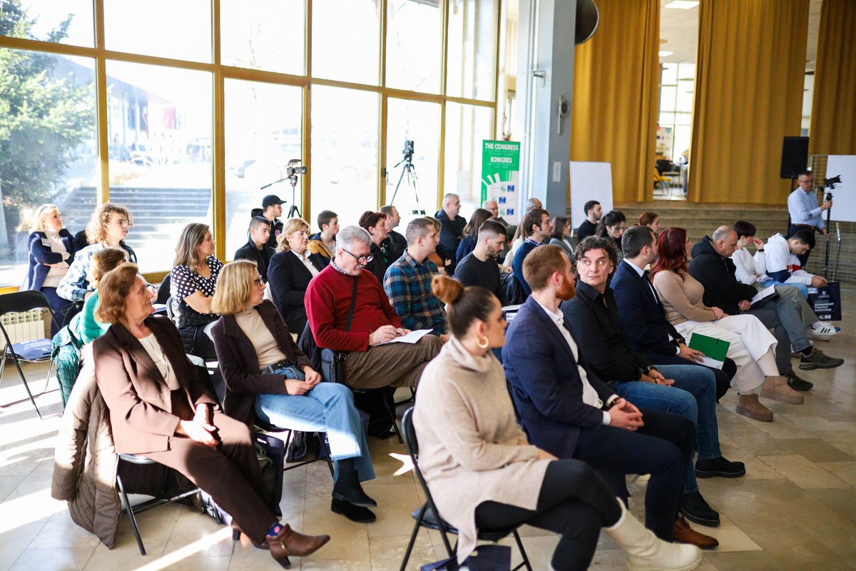 Građani u Banjaluci diskutovali o preduzetništvu