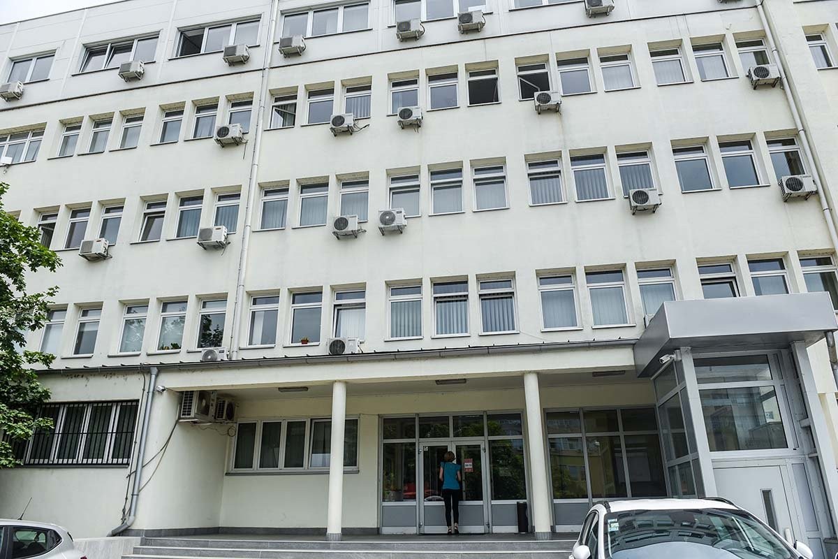 Optužena tri inspektora Poreske uprave RS, evo za šta ih terete