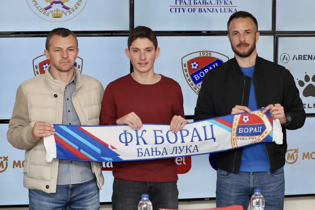 Borčeva budućnost: Matej Deket potpisao ugovor