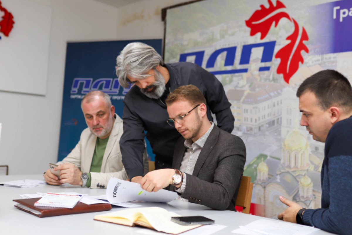 Stanivuković najavio novu kandidataru, Crnadak i Grmuša ga demantuju