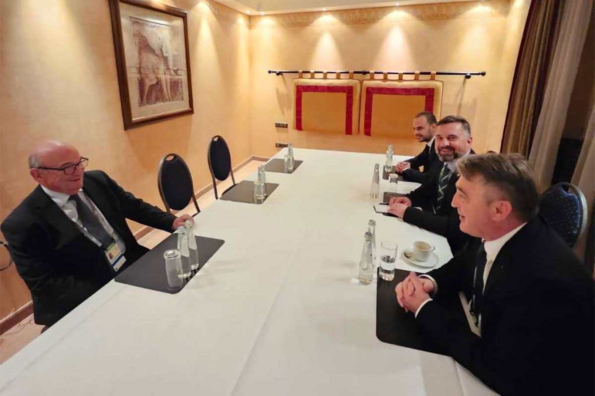 Komšić i Pič: Realizovati "Južnu interkonekciju"