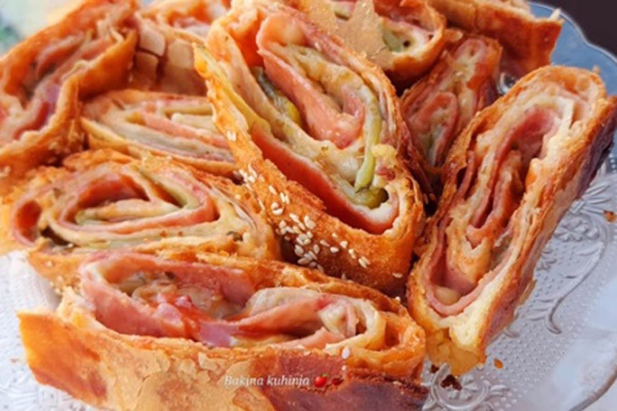 Domaća pita sa šunkom