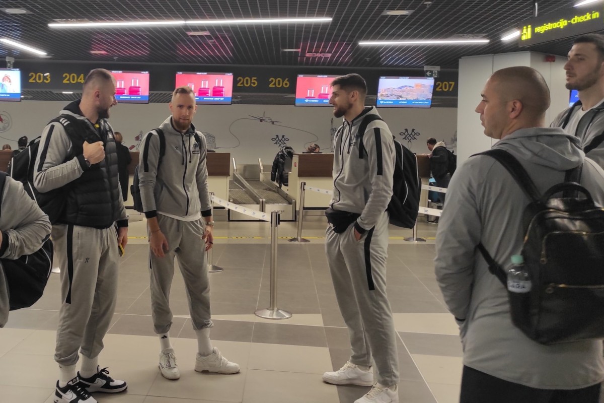 Adis Bećiragić i "zmajevi" poletjeli iz Beograda na Kipar