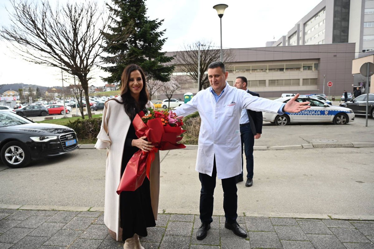 Tamara Vučić stigla u posjetu UKC-u Srpske (VIDEO, FOTO)