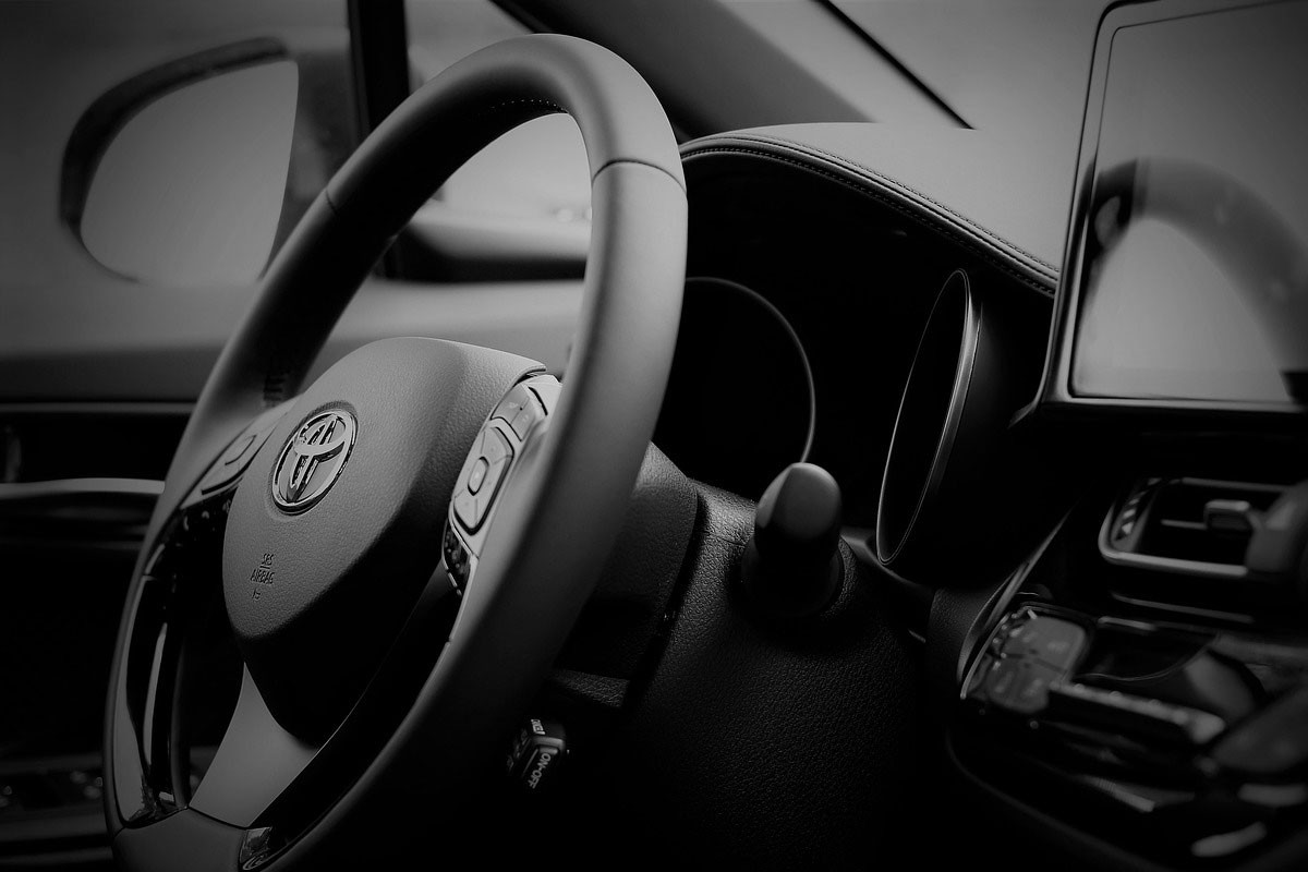 "Tojota" povlači 280.000 automobila zbog softvera