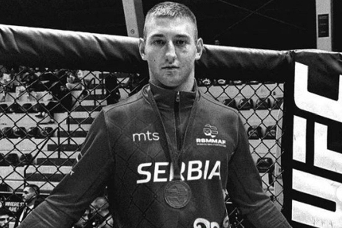 MMA borca izboli 19 puta pa nastavili da šetaju kao da se ništa nije desilo