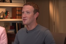 Tajna majice šefa Facebooka: Evo zašto oduvijek nosi sivo