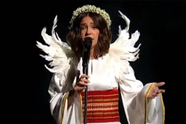 Breskvičini fanovi prave miting ispred RTS-a