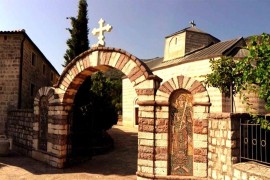 Oglasio se manastir Podmaine: U incidentu učestvovali gosti, ne ...